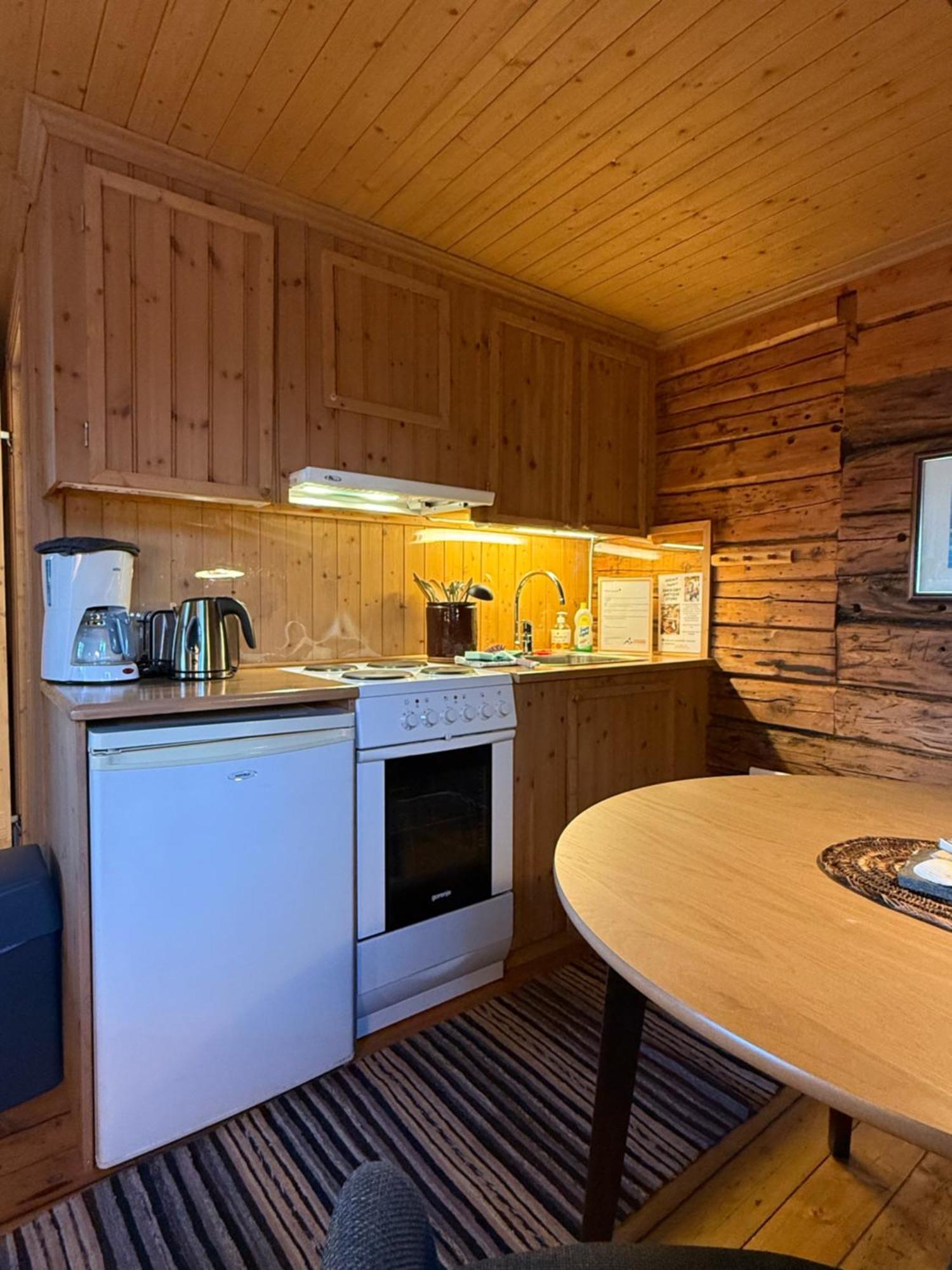 Sakrisoy Rorbuer Hotel Reine Buitenkant foto